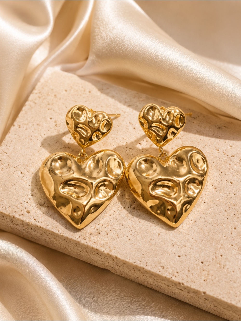 Heart drop earrings NWT